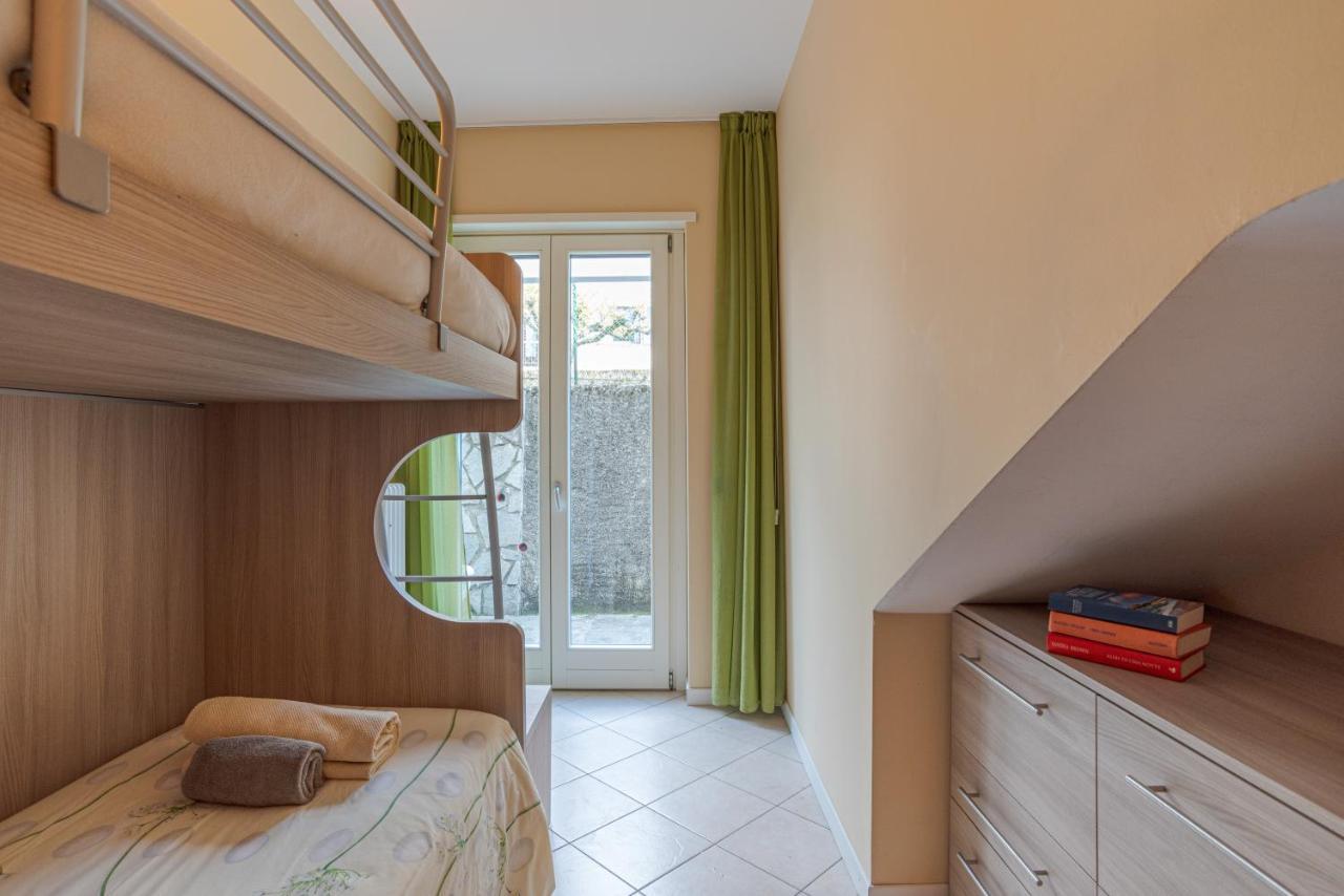 Lake Como Apartment With Balcony And Private Parking Ossuccio Eksteriør billede