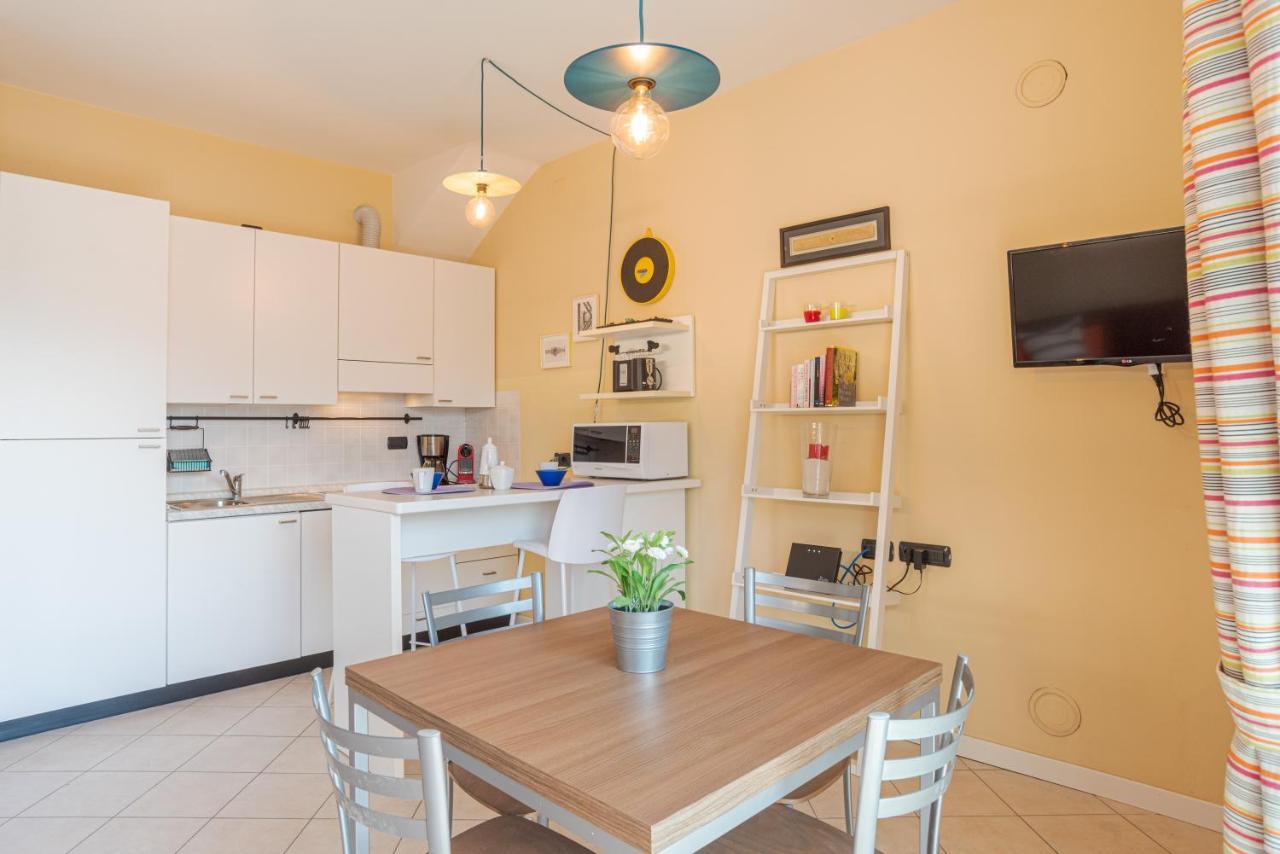Lake Como Apartment With Balcony And Private Parking Ossuccio Eksteriør billede